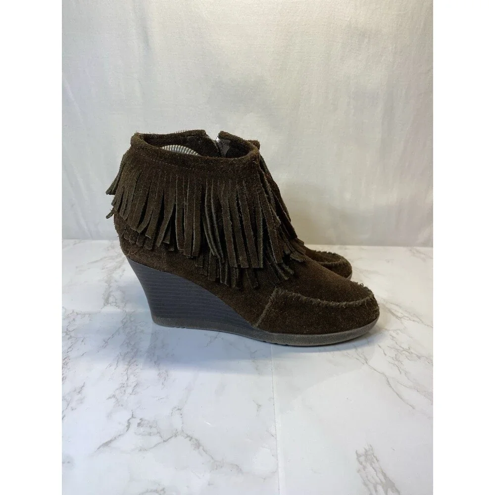 Minnetonka Brown Suede Fringe Ankle Wedge Zip Up Moccasin Boots Womens Size 7